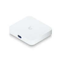 Compact 2.5G Cloud Gateway with 30+ UniFi device 30